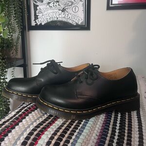 Dr. Martens 1461 Women’s Smooth Leather Oxfords
